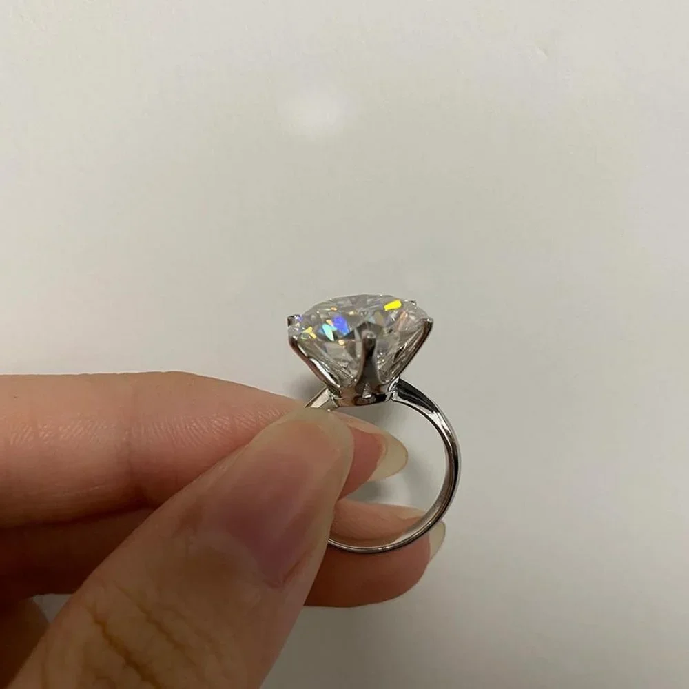 Certified 10ct. t.w. Moissanite Diamond Solitaire Engagement Ring NEW - Picture 10 of 16